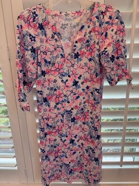 Lilly Pulitzer Easley T-Shirt Dress in the Resort White Party Like a Lobstar